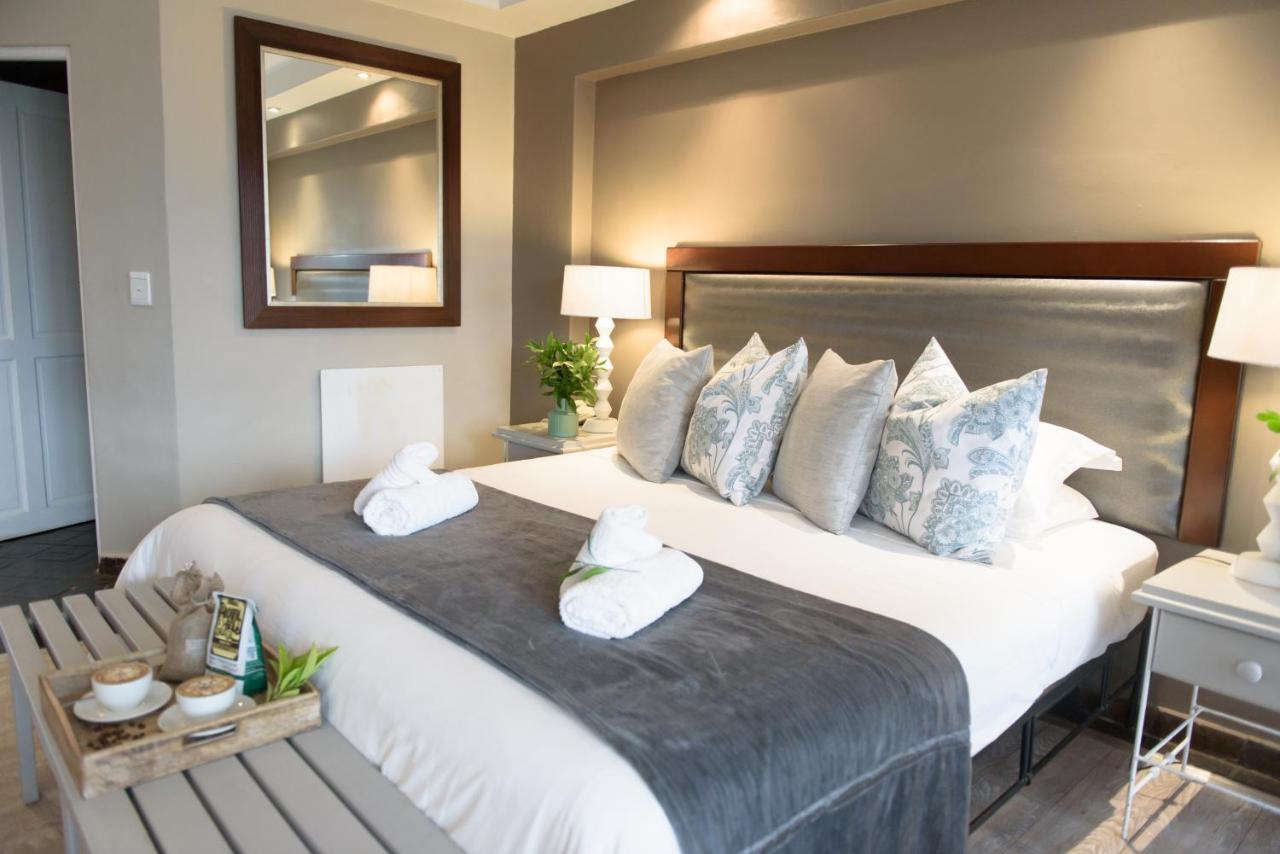 Whalesong Hotel & Spa Плетенбърг Бей Екстериор снимка